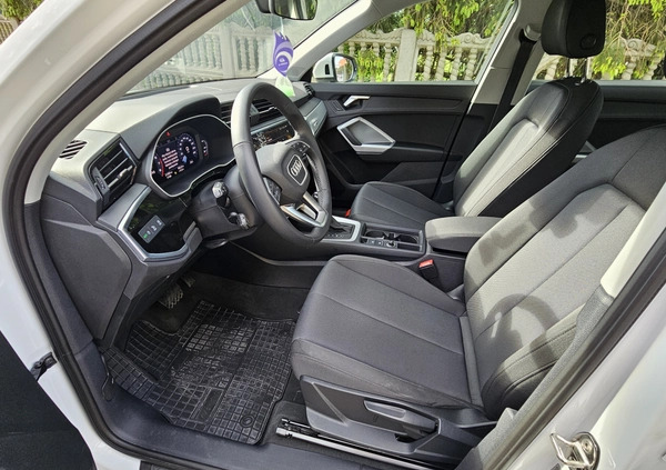 Audi Q3 cena 138900 przebieg: 21000, rok produkcji 2022 z Karczew małe 301